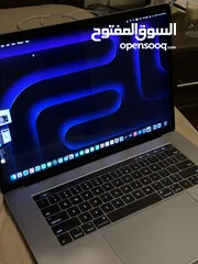  9 MacBook Pro 15’ i7 250gb 16gb ram with Touch Bar