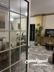  5 شقتين لطابق اخير للبيع / الايجار