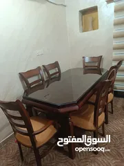  11 للبيع طاولة سفرة فخمة جداً مع 6 كراسي – استعمال خفيف جداً