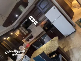  2 شقق مفروشة للايجار شقة مفروشة مميزة بالموقع والهدوء قريبة من طريق المطار تكييف مركزي