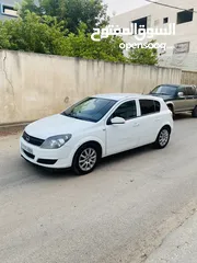  1 اوبل استرا بسعر حرق سياره جديده مش بحاجه لاشي (جديده) وغير هيك انا مسوال ع الفحص