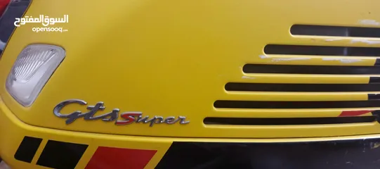  7 Vespa GTS Super 300 فيسبا جي تي اس سوبر 300  موديل ال2018 بحالة الوكالة