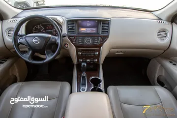  5 Nissan Pathfinder SV 2018  السيارة وارد الشركة و قطعت مسافة  80,000  كم فقط