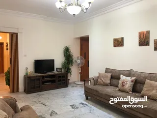  6 شقة مفروشة للبيع من المالك مباشرة الرابية خلف شركة اورانج للاتصالات..........
