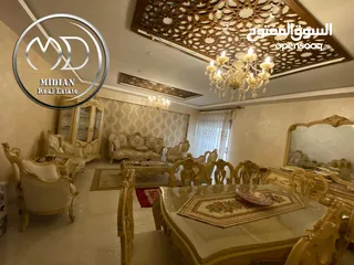  8 شقة دوبلكس شبه ارضي للبيع خلدا مساحة 310م مع ترس و حديقة 250م سوبر ديلوكس بسعر مميز جداً