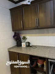  3 مطبخ ألمنيوم خشابي مع شفاط ورخام للبيع