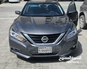  2 Nissan Altima 2017