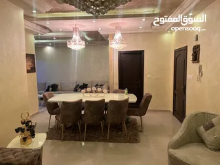  4 شقه للبيع الجبيهه شبه ارضي  حي ام زويتينه تشطيب سوبر ديلوكس البيع بداعي السفر