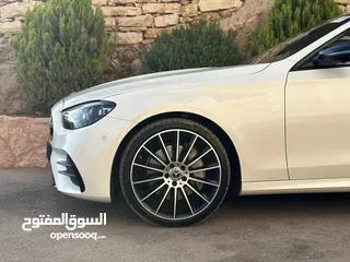  14 مرسيدس بينز E220