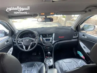  4 Hyundai accent 2016