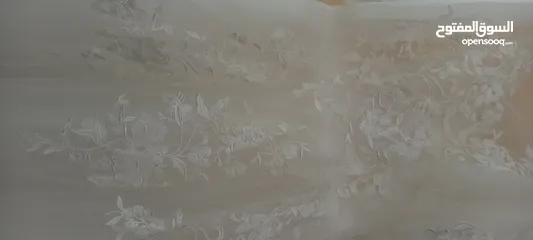  17 فساتين زفاف عدد 2 من jolly chic  مقاس xl  و 4xl للبيع