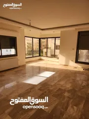  5 شقة فارغه سوبر ديلوكس في شميساني للايجار