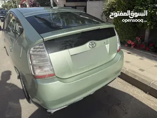  4 تويوتا بريوس 2009