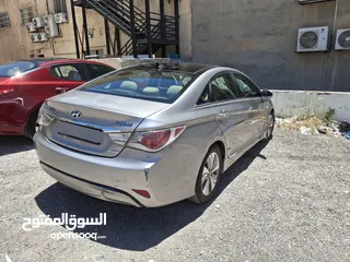  2 هيونداي سوناتا هايبرد 2013 مالك واحد من الوكالة استخدام شخصي، 4 جيد limited , ممشى 136 الف