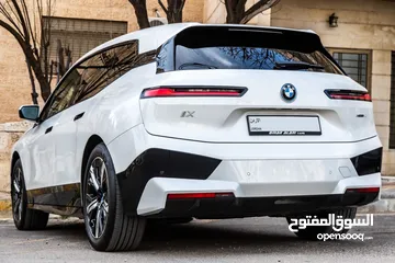 14 BMW IX40 xDrive 2023   كهربائية بالكامل  Full electric   السيارة وارد الماني