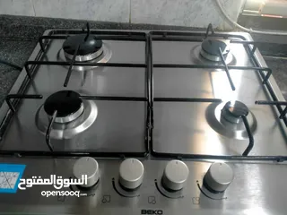  19 غاز بلت  أن اربع عيون بيكو صناعه تركية غير مستعمل  بحالة ممتازة مع شفاط استخدام بسيط بحالة ممتازة