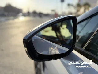  13 BYD SONG L 2023  متوفره لونين عظمي وفيراني  عداد اقل من 9000 كيلو  فحص كامل  لا يوجد اقساط شخصيه