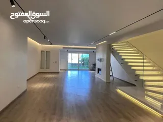  6 للبيع s villa بأقل مقدم في السوق في كومبوند سراي sarai