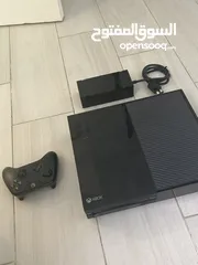  2 Xbox one in good condition