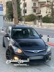  1 Hyundai i30