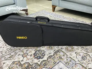  3 الة موسيقية (كمان)