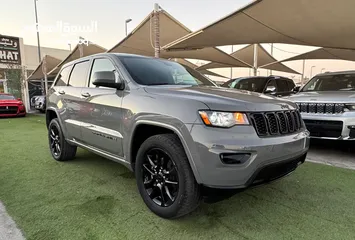  14 Jeep Grand Cherokee 2021