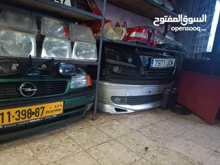  3 محلات سائر قرقش لبيع قطع الغيار الاوبل و يوجد قسم ميكانيك جديد ومستعمل قطع بدي وقطع ميكانيك