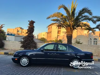  5 Mercedes-benz E200. 1998 W210