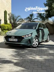  1 هونداي i20 ترخيص 2023 محرك 1000 بنزين/بطاريه مساعده 48v جير أوتوماتيك