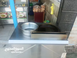  1 عده مطعم كامله