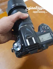  1 كاميرا تصوير نيكون D7100 اقرو التفاصيل بالوصف كامل تحياتي