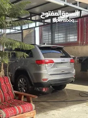  16 Jeep grand Cherokee