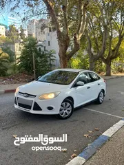  5 فورد فوكس. فلللللل بدون فتخه بسعررررر حرقزحوق