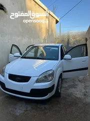  4 كيا ريو للبيع