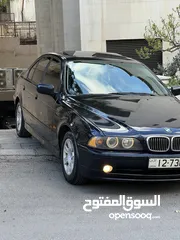  2 BMW 520 موديل 2000