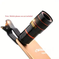  1 عدسات كاميرا الهاتف المحمول NEWKS 12X، مزودة بمشبك