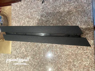  3 بلايستيشن 4 500 جيجا مستعمل ولا نقرة نظيف جدا شبه جديد