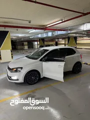  2 فولكس فاجن بولو 2014