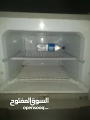  4 ثلاجة مستعمل بحالة الوكاله للبيع