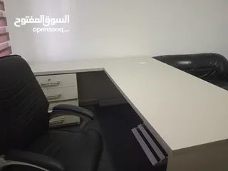  6 اثاث مكتب كامل ب600