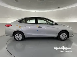  13 2022 Toyota Yaris SE / E  • Big Price Drop • 1 Year free warranty • 327628