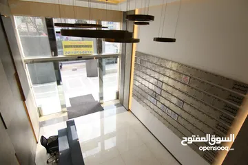 18 عيادات ومراكز طبيه للبيع مقابل المركز العربي الطبي وبجانب فندق الشيراتون (شركة رائد خلف للإسكان)