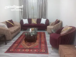  3 طقم كنب بحال مميزة للبيع