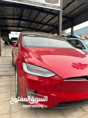  8 Tesla Model X 2018 100D