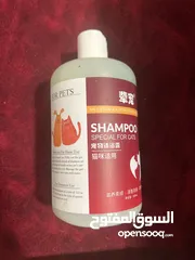  10 مستلزمات قطه مستعمله استعمال بسيط وبحاله ممتازه مشط -شامبو-مقص اظافر-رمل نص الكيس -لتر بوكس-بوكس نقل