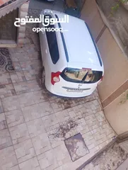  1 رينو لودجي
