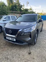  6 Nissan rogue