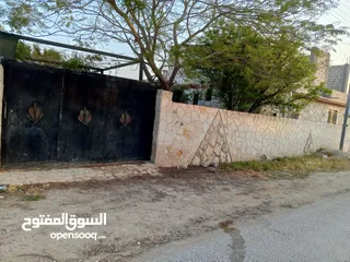  4 بيت مستقل للبيع