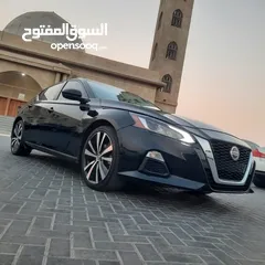  7 2019 NISSAN ALTIMA SR