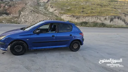  2 بيجو 206 ..2006 ..جير عادي ..بنزين  ماتور 1400